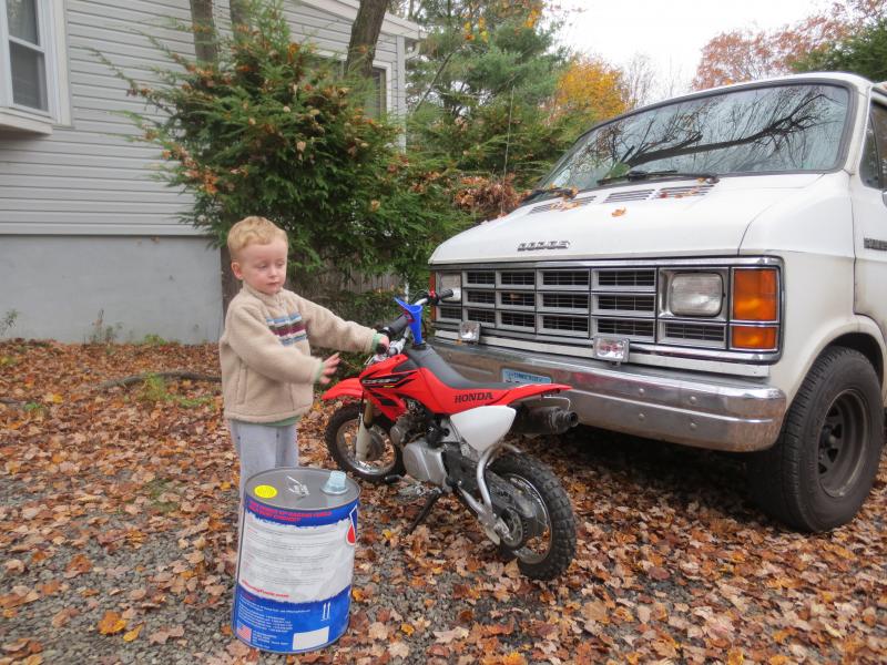 Matthews 1st dirt bike - a CRF50 fueled up and ready for a circuit of the yard!